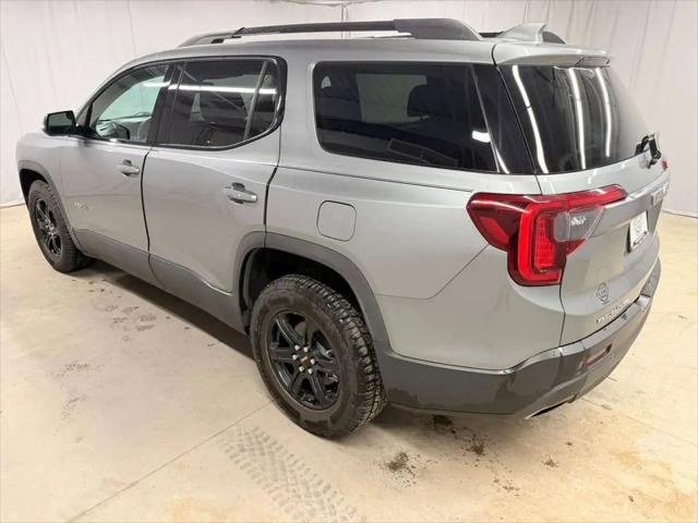 2023 GMC Acadia AWD AT4