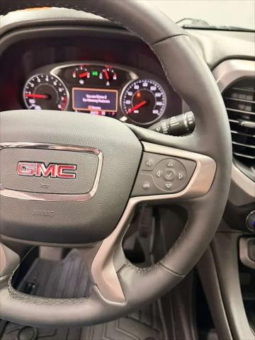2023 GMC Acadia AWD AT4