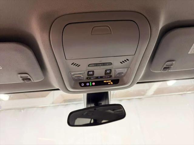 2023 GMC Acadia AWD AT4
