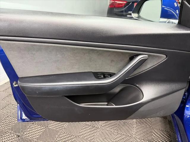 2018 Tesla Model 3 Mid Range