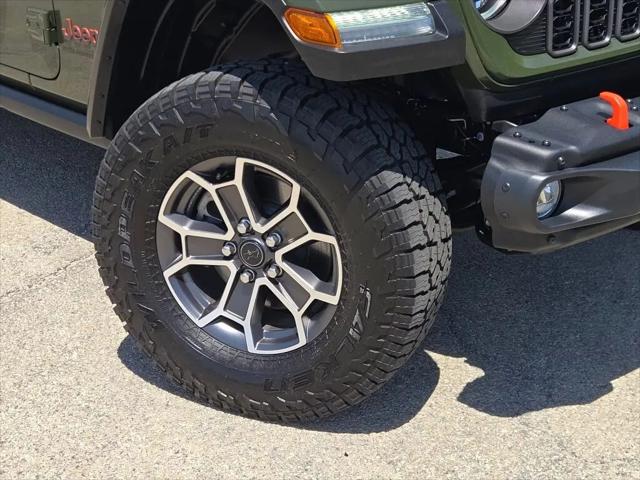 2024 Jeep Gladiator Sport