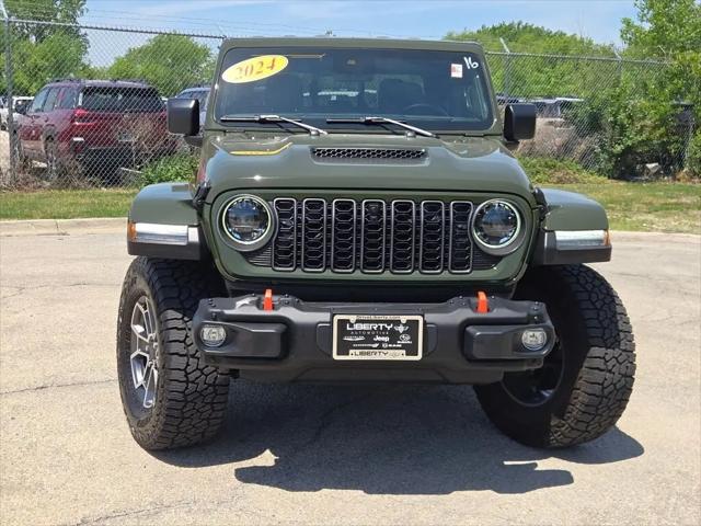 2024 Jeep Gladiator Sport