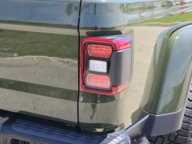 2024 Jeep Gladiator Sport