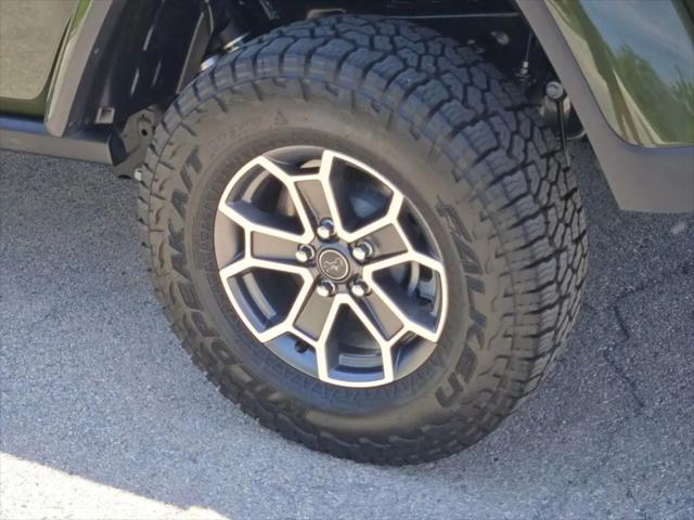 2024 Jeep Gladiator Sport