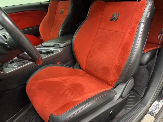 2016 Dodge Challenger R/T Scat Pack