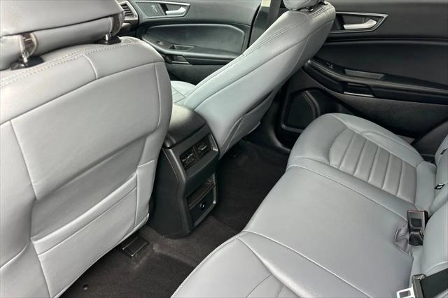 2023 Ford Edge SE