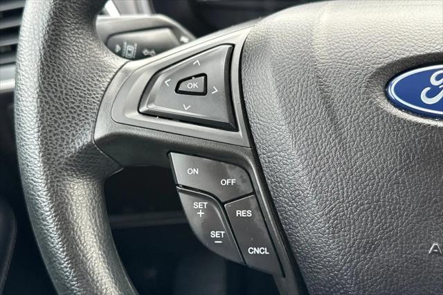 2023 Ford Edge SE