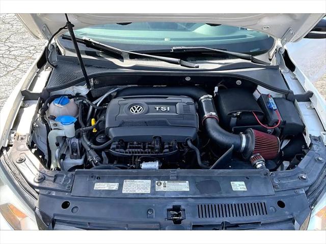 2014 Volkswagen Passat 1.8T Sport