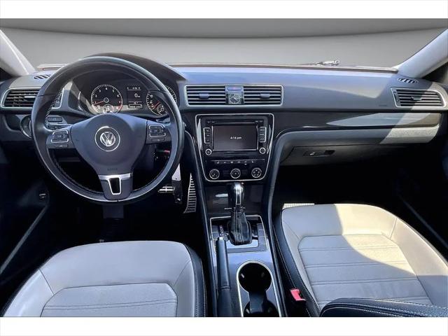 2014 Volkswagen Passat 1.8T Sport