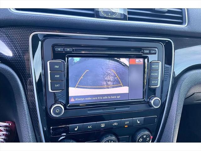 2014 Volkswagen Passat 1.8T Sport