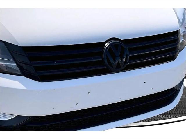 2014 Volkswagen Passat 1.8T Sport