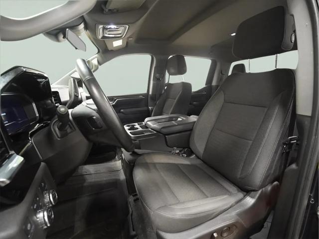 2024 GMC Sierra 1500 4WD Crew Cab Short Box Elevation with 3SB