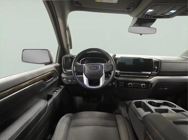 2024 GMC Sierra 1500 4WD Crew Cab Short Box Elevation with 3SB