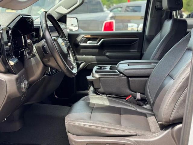 2024 Chevrolet Silverado 1500 2WD Crew Cab Short Bed LT