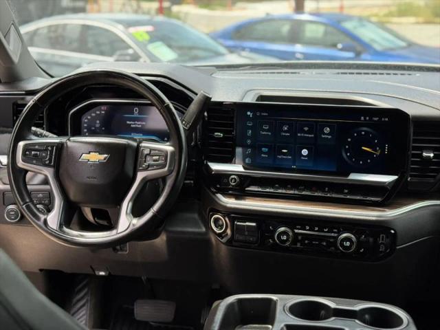 2024 Chevrolet Silverado 1500 2WD Crew Cab Short Bed LT