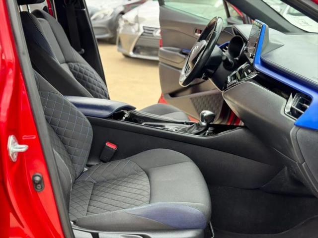2021 Toyota C-HR XLE