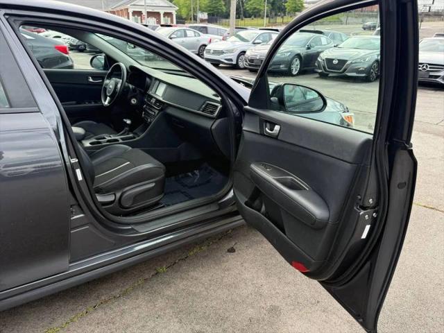 2018 Kia Optima S