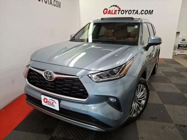 2023 Toyota Highlander Platinum