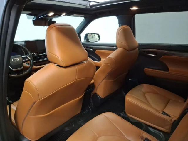 2023 Toyota Highlander Platinum