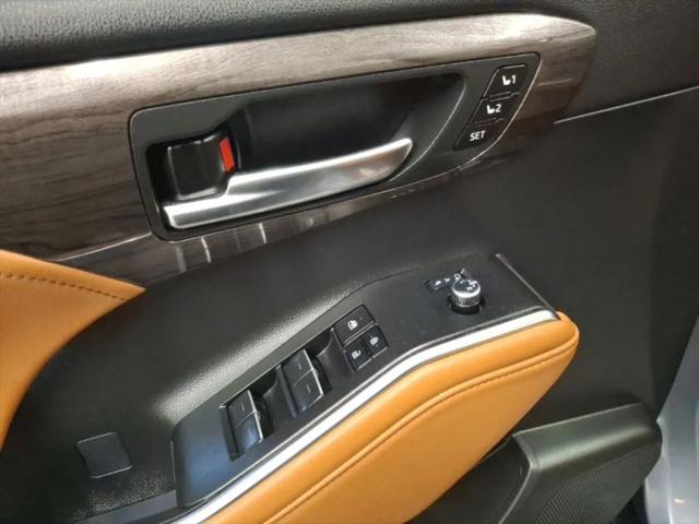 2023 Toyota Highlander Platinum
