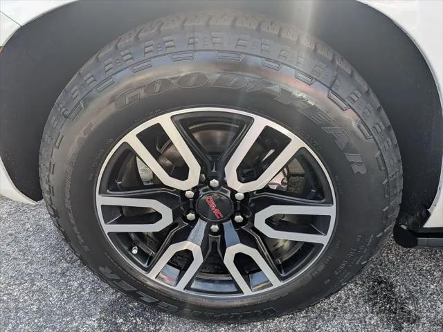 2021 GMC Yukon 4WD AT4
