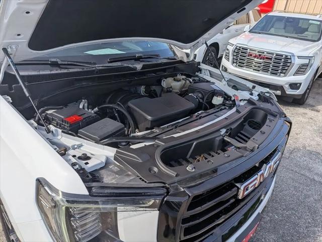 2021 GMC Yukon 4WD AT4