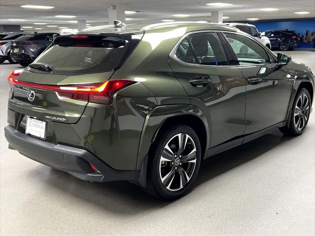 2024 Lexus UX 250h Premium