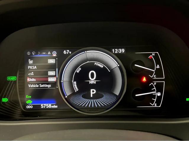 2024 Lexus UX 250h Premium