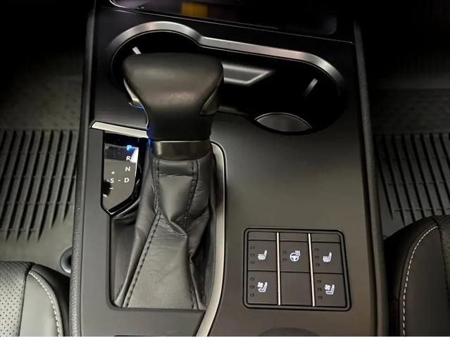 2024 Lexus UX 250h Premium