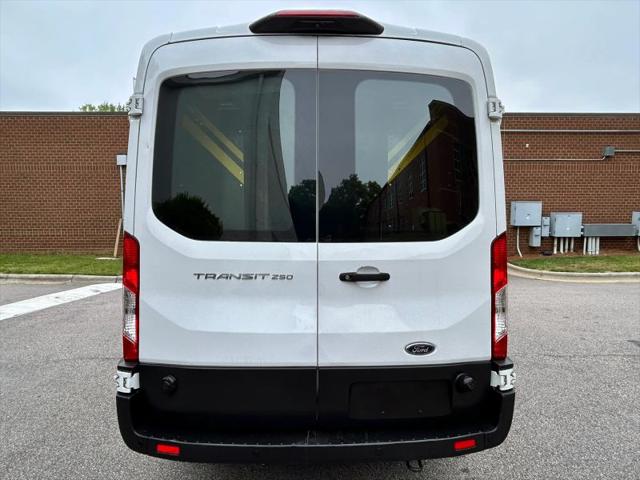 2020 Ford Transit Cargo Van Medium Roof w/LWB