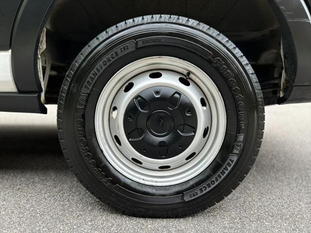 2020 Ford Transit Cargo Van Medium Roof w/LWB
