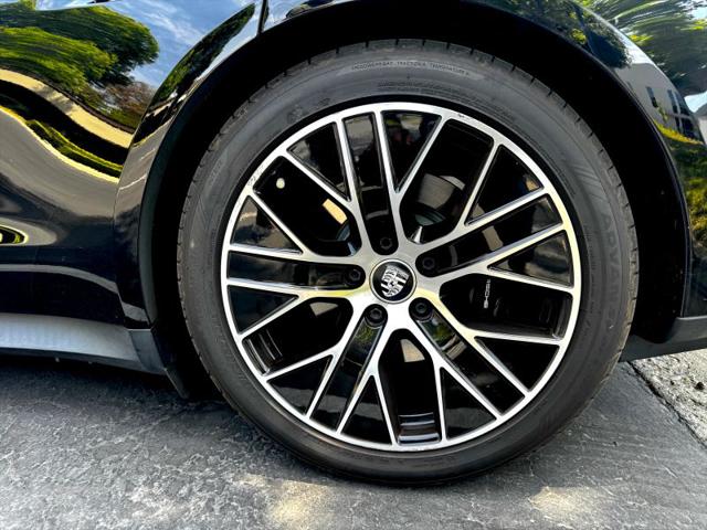 2021 Porsche Taycan Base