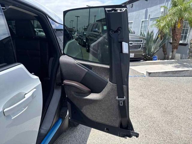 2014 BMW i3 Base w/Range Extender