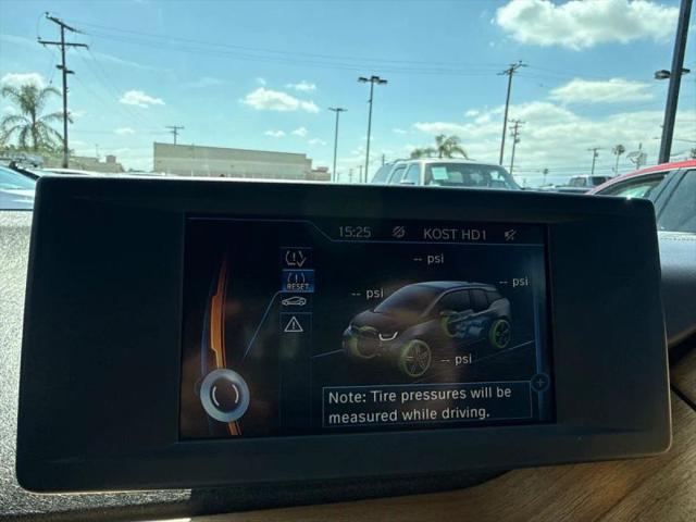 2014 BMW i3 Base w/Range Extender