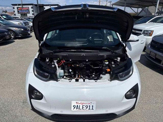 2014 BMW i3 Base w/Range Extender
