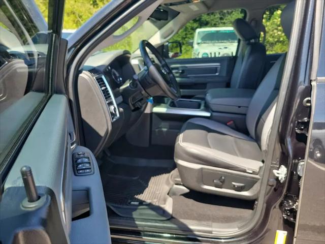 2018 Ram 1500 Big Horn Crew Cab 4x4 5'7" Box