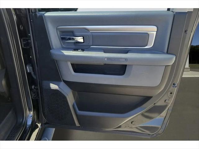 2018 Ram 1500 Big Horn Crew Cab 4x4 5'7" Box
