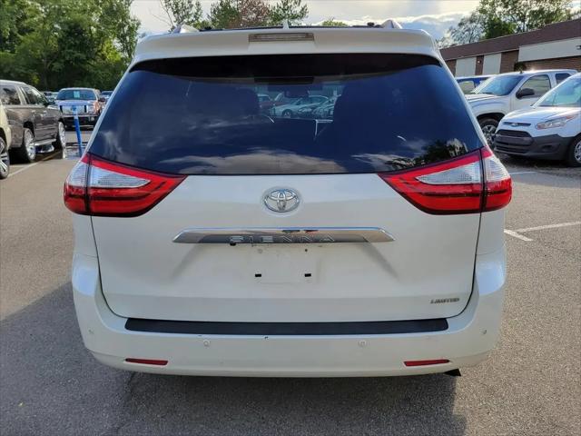 2017 Toyota Sienna Limited Premium 7 Passenger