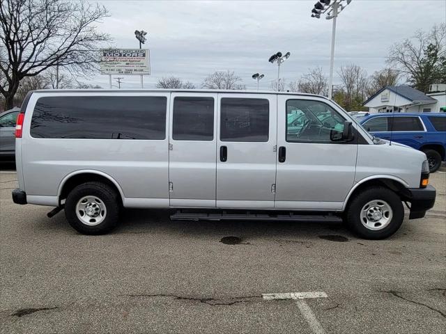 2020 Chevrolet Express Passenger RWD 3500 Extended Wheelbase LS