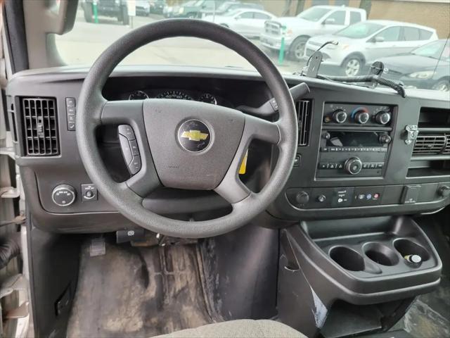 2020 Chevrolet Express Passenger RWD 3500 Extended Wheelbase LS