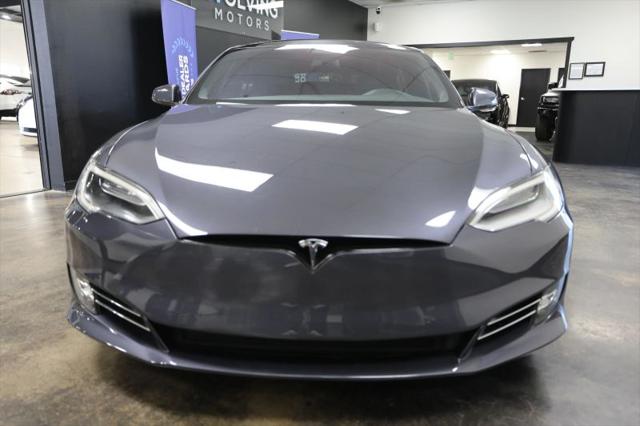 2017 Tesla Model S 90D