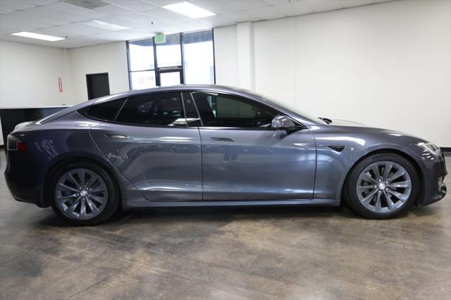 2017 Tesla Model S 90D