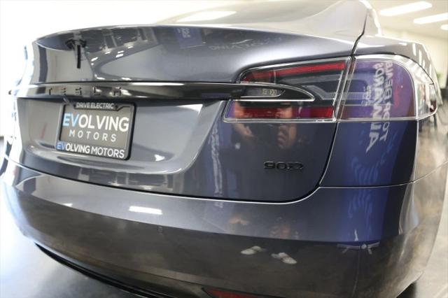 2017 Tesla Model S 90D