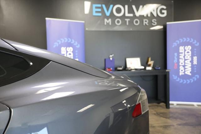 2017 Tesla Model S 90D