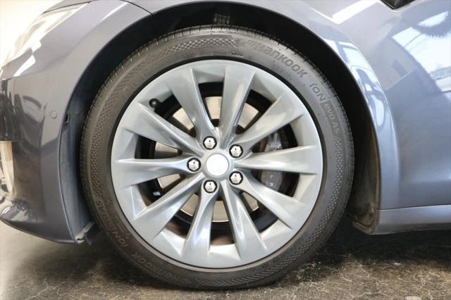 2017 Tesla Model S 90D