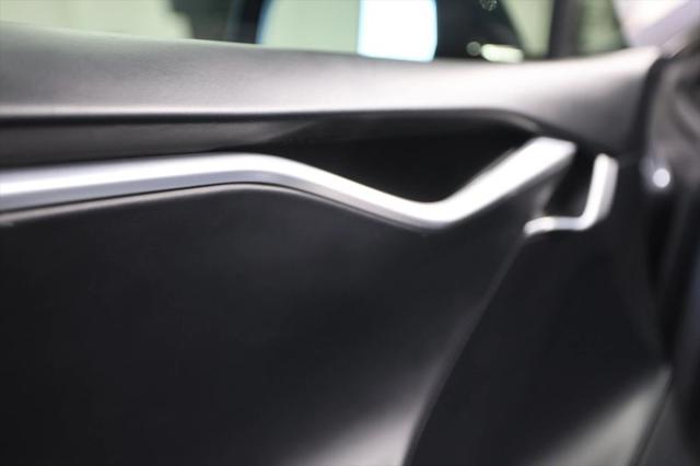 2017 Tesla Model S 90D