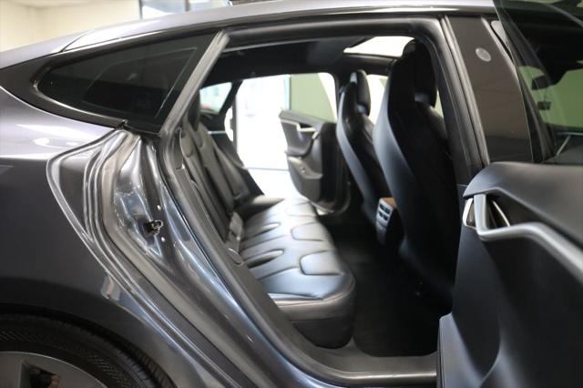 2017 Tesla Model S 90D