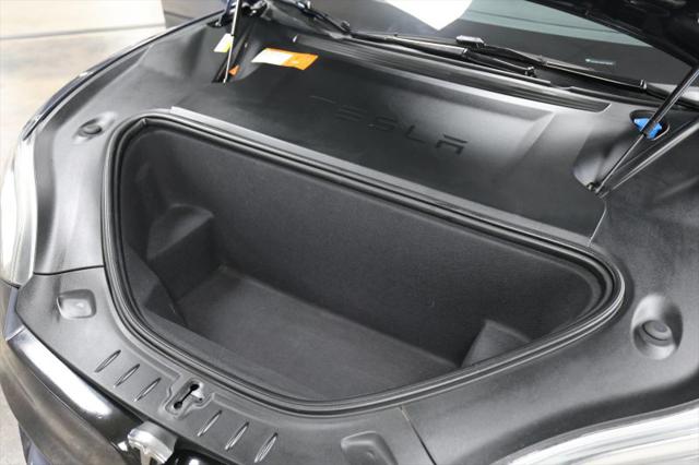 2017 Tesla Model S 90D