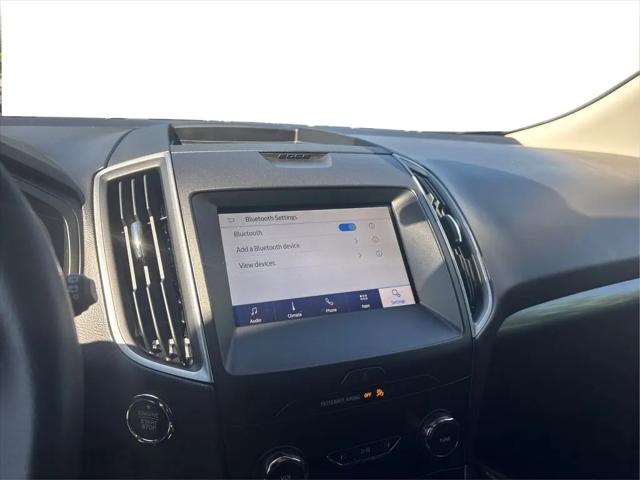 2020 Ford Edge SE