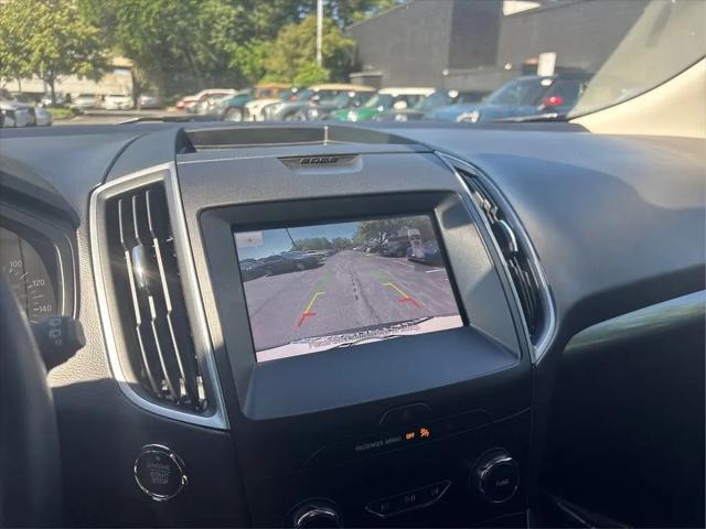 2020 Ford Edge SE